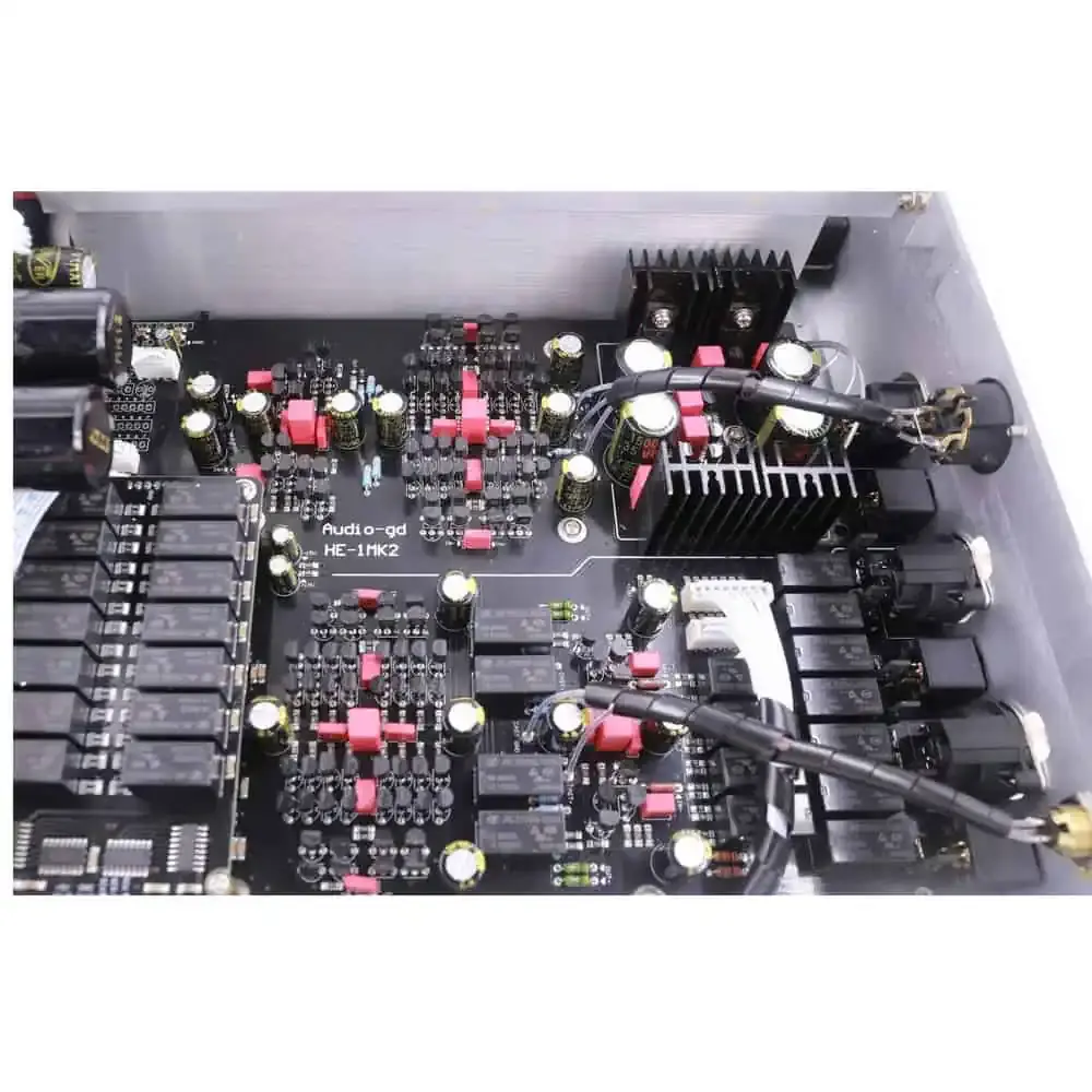 Audio-GD – HE1 MK3 – Regenerative PSU Balanced Preamplifier - 07.webp